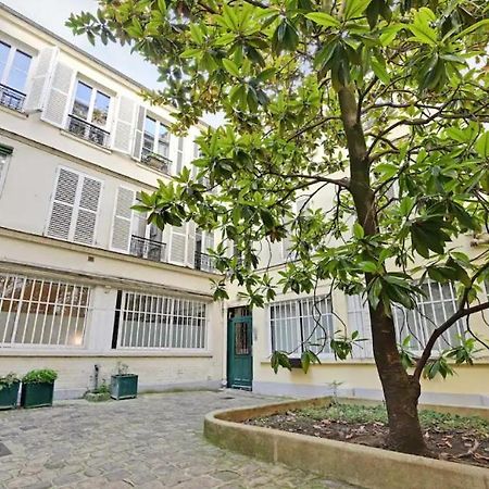 Charming Appartements For 4 People - Le Marais Paris Exteriör bild