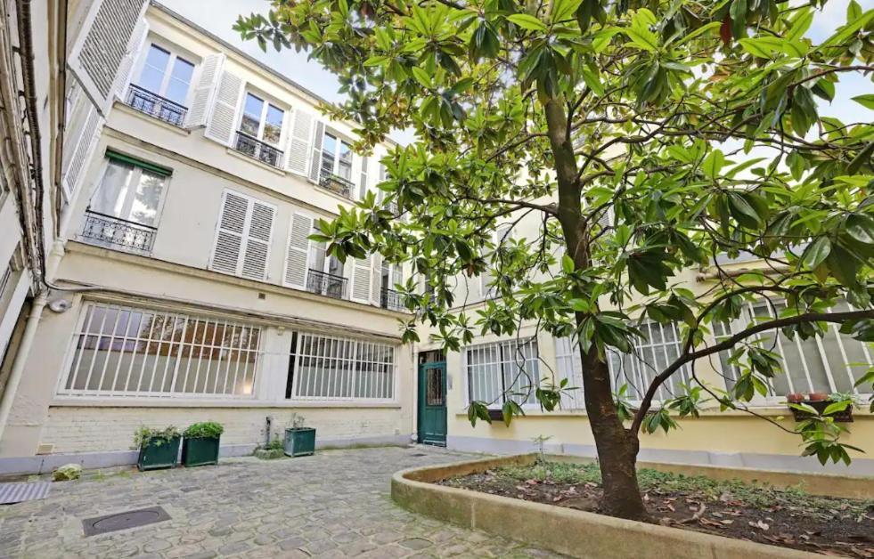 Charming Appartements For 4 People - Le Marais Paris Exteriör bild
