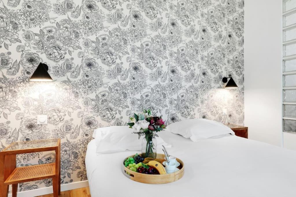 Charming Appartements For 4 People - Le Marais Paris Exteriör bild