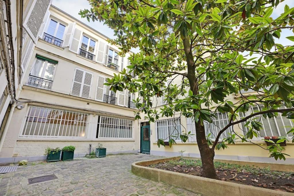 Charming Appartements For 4 People - Le Marais Paris Exteriör bild